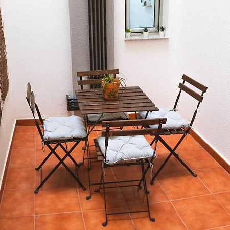 Apartment With A Patio In Las Canteras Las Palmas / Gran Canaria Exterior foto