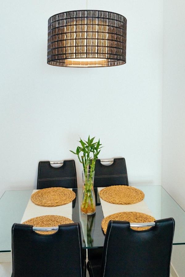 Apartment With A Patio In Las Canteras Las Palmas / Gran Canaria Exterior foto